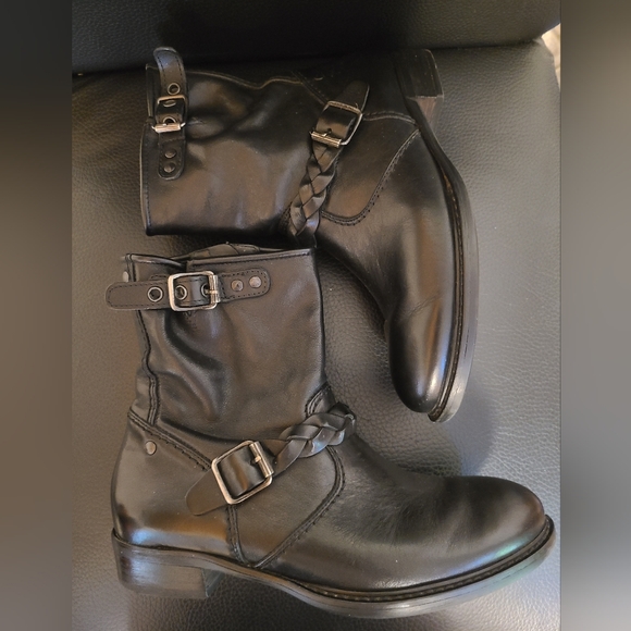 Paul Green Black Zipped Boots with Decorative Buckles, Size 6 US - Picture 1 of 14
